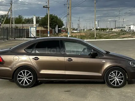 Volkswagen Polo 2016 года за 5 450 000 тг. в Актобе – фото 5