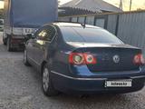 Volkswagen Passat 2005 годаfor4 700 000 тг. в Алматы – фото 5