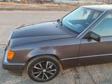 Mercedes-Benz E 300 1991 года за 1 850 000 тг. в Костанай – фото 5