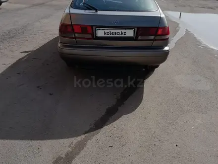 Toyota Carina E 1995 года за 1 800 000 тг. в Астана – фото 3