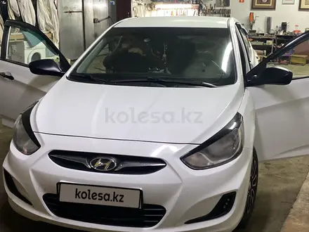 Hyundai Accent 2013 года за 5 300 000 тг. в Экибастуз – фото 13