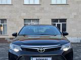 Toyota Camry 2015 года за 10 000 000 тг. в Кентау – фото 2