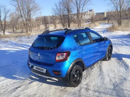 Renault Sandero Stepway 2015 года за 3 500 000 тг. в Караганда – фото 6