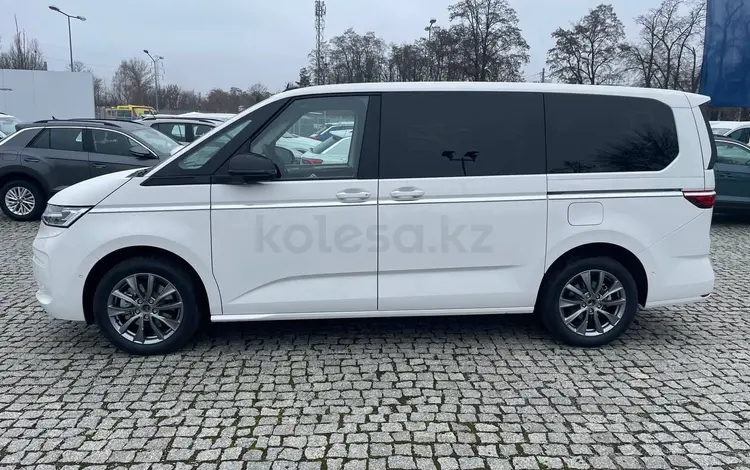 Volkswagen Multivan 2023 года за 53 500 000 тг. в Караганда