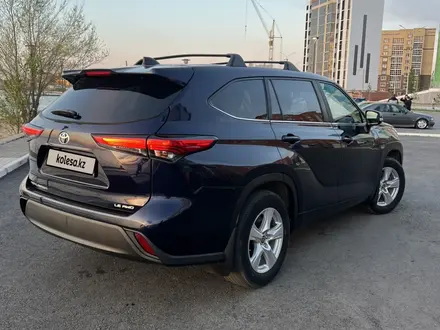 Toyota Highlander 2023 года за 20 000 000 тг. в Астана – фото 2