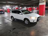 Mitsubishi Outlander 2010 года за 7 000 000 тг. в Тараз – фото 2