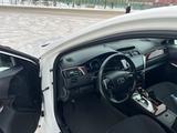 Toyota Camry 2013 года за 8 200 000 тг. в Актобе – фото 5