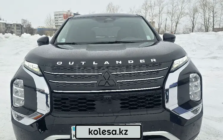 Mitsubishi Outlander 2021 годаүшін17 000 000 тг. в Петропавловск