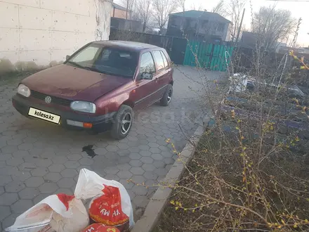 Volkswagen Golf 1993 года за 600 000 тг. в Караганда – фото 4
