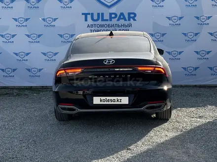 Hyundai Grandeur 2022 года за 15 200 000 тг. в Шымкент – фото 3