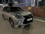 Lexus LX 570 2017 года за 43 500 000 тг. в Актобе – фото 2