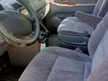 Kia Carnival 2004 года за 3 500 000 тг. в Костанай – фото 8