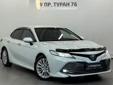 Toyota Camry Prestige 2018 года за 12 850 000 тг. в Астана – фото 20