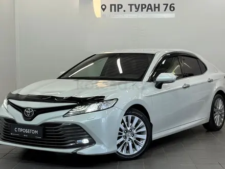 Toyota Camry Prestige 2018 года за 12 850 000 тг. в Астана