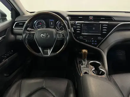Toyota Camry Prestige 2018 года за 12 850 000 тг. в Астана – фото 9