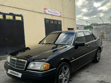 Mercedes-Benz C 280 1995 года за 2 800 000 тг. в Актау