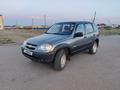 Chevrolet Niva 2014 года за 2 900 000 тг. в Атырау – фото 2