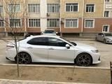 Toyota Camry 2020 годаүшін15 700 000 тг. в Актау – фото 3