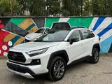 Toyota RAV4 2024 годаүшін15 690 000 тг. в Алматы