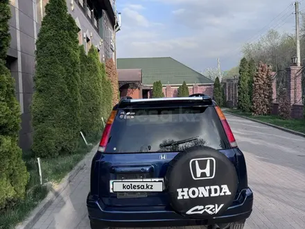 Honda CR-V 1996 года за 2 700 000 тг. в Алматы – фото 2