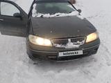 Nissan Bluebird 2000 года за 700 000 тг. в Астана – фото 2