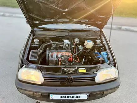 Volkswagen Golf 1993 годаүшін1 850 000 тг. в Караганда – фото 13