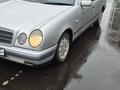 Mercedes-Benz E 200 1996 годаүшін3 200 000 тг. в Петропавловск – фото 2