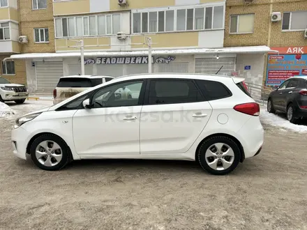 Kia Carens 2014 года за 5 600 000 тг. в Уральск – фото 4