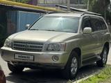 Toyota Highlander 2002 года за 6 850 000 тг. в Семей – фото 2