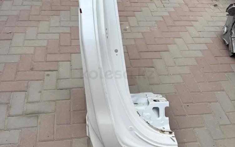 Задний правый стойка кузова на Тойота Хай люкс 2015-2021 года за 10 000 тг. в Алматы