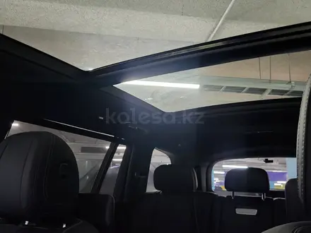Mercedes-Benz GLS 580 4MATIC 2023 года за 40 000 000 тг. в Алматы – фото 16