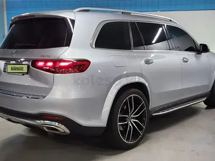 Mercedes-Benz GLS 580 4MATIC 2023 года за 40 000 000 тг. в Алматы – фото 4