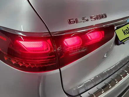Mercedes-Benz GLS 580 4MATIC 2023 года за 40 000 000 тг. в Алматы – фото 6