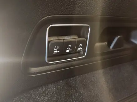 Mercedes-Benz GLS 580 4MATIC 2023 года за 40 000 000 тг. в Алматы – фото 17