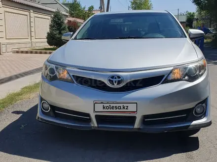 Toyota Camry 2014 года за 7 000 000 тг. в Шымкент – фото 2