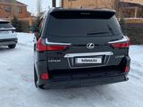 Lexus LX 570 2017 годаүшін50 500 000 тг. в Актобе – фото 4