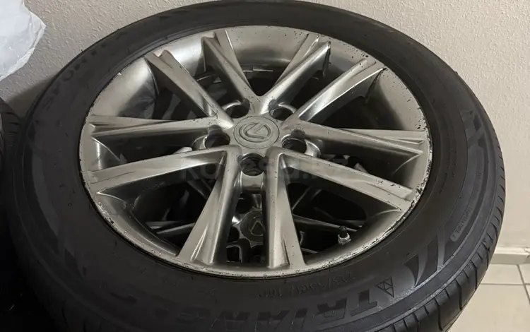 Шины с дисками на Lexus оригинальные за 155 000 тг. в Астана