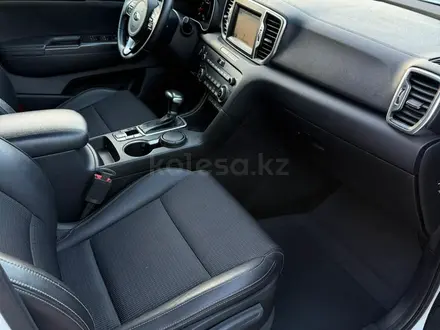 Kia Sportage 2017 года за 8 800 000 тг. в Шымкент – фото 11