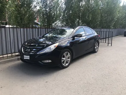 Hyundai Sonata 2010 года за 3 500 000 тг. в Актобе – фото 2