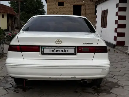 Toyota Camry 1998 года за 2 800 000 тг. в Тараз – фото 2