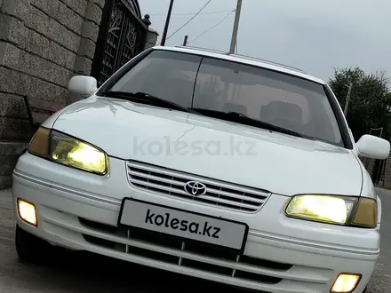 Toyota Camry 1998 года за 2 800 000 тг. в Тараз
