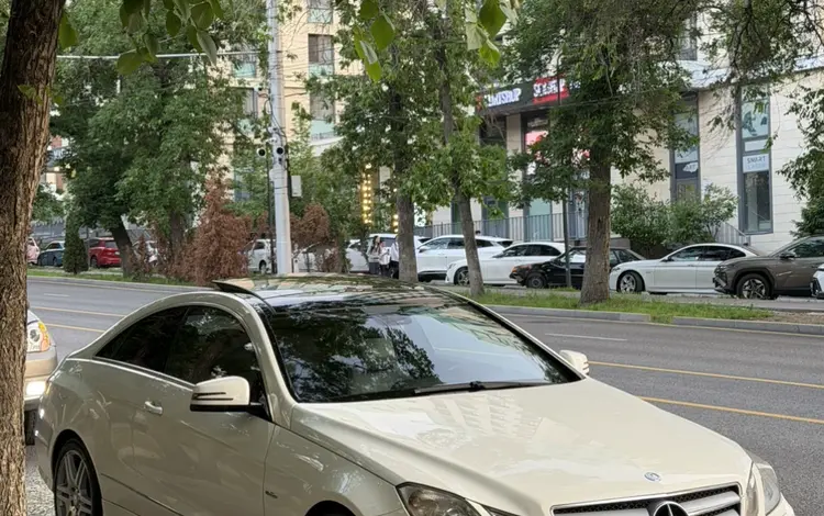 Mercedes-Benz E 250 2010 года за 8 000 000 тг. в Алматы