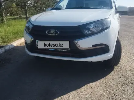 ВАЗ (Lada) Granta 2190 2022 года за 3 850 000 тг. в Костанай – фото 3
