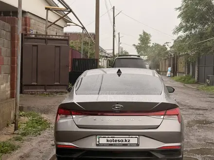 Hyundai Elantra 2023 года за 7 500 000 тг. в Алматы – фото 5