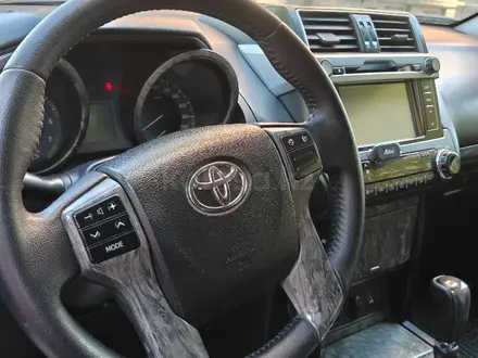 Toyota Land Cruiser Prado 2014 года за 19 000 000 тг. в Актобе – фото 7