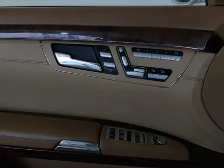 Mercedes-Benz S 600 2006 года за 5 150 000 тг. в Шымкент – фото 25