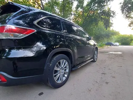 Toyota Highlander 2015 года за 18 499 000 тг. в Усть-Каменогорск – фото 4