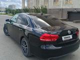 Volkswagen Passat 2013 года за 4 500 000 тг. в Уральск – фото 4