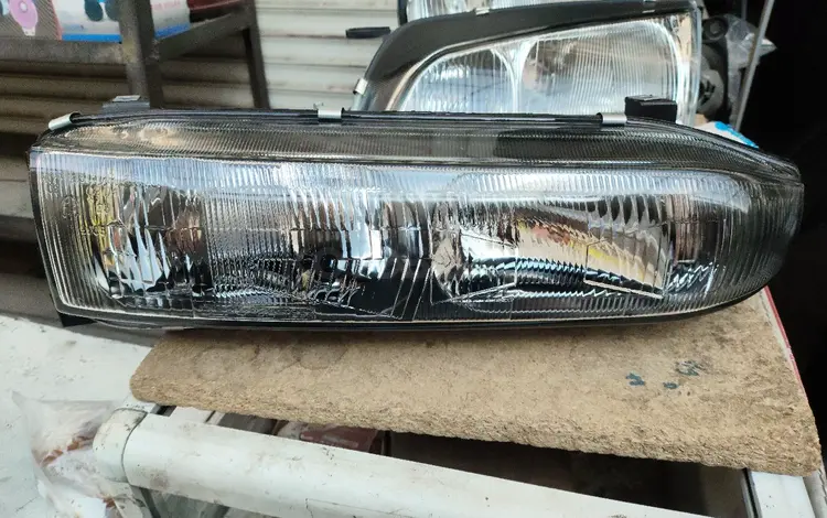 Галант фара дутый за 44 500 тг. в Алматы