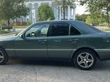 Mercedes-Benz C 280 1995 года за 2 400 000 тг. в Караганда – фото 3